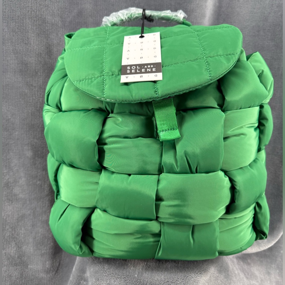NWT Sol and Selene Perception Commuter Backpack Kelly Green